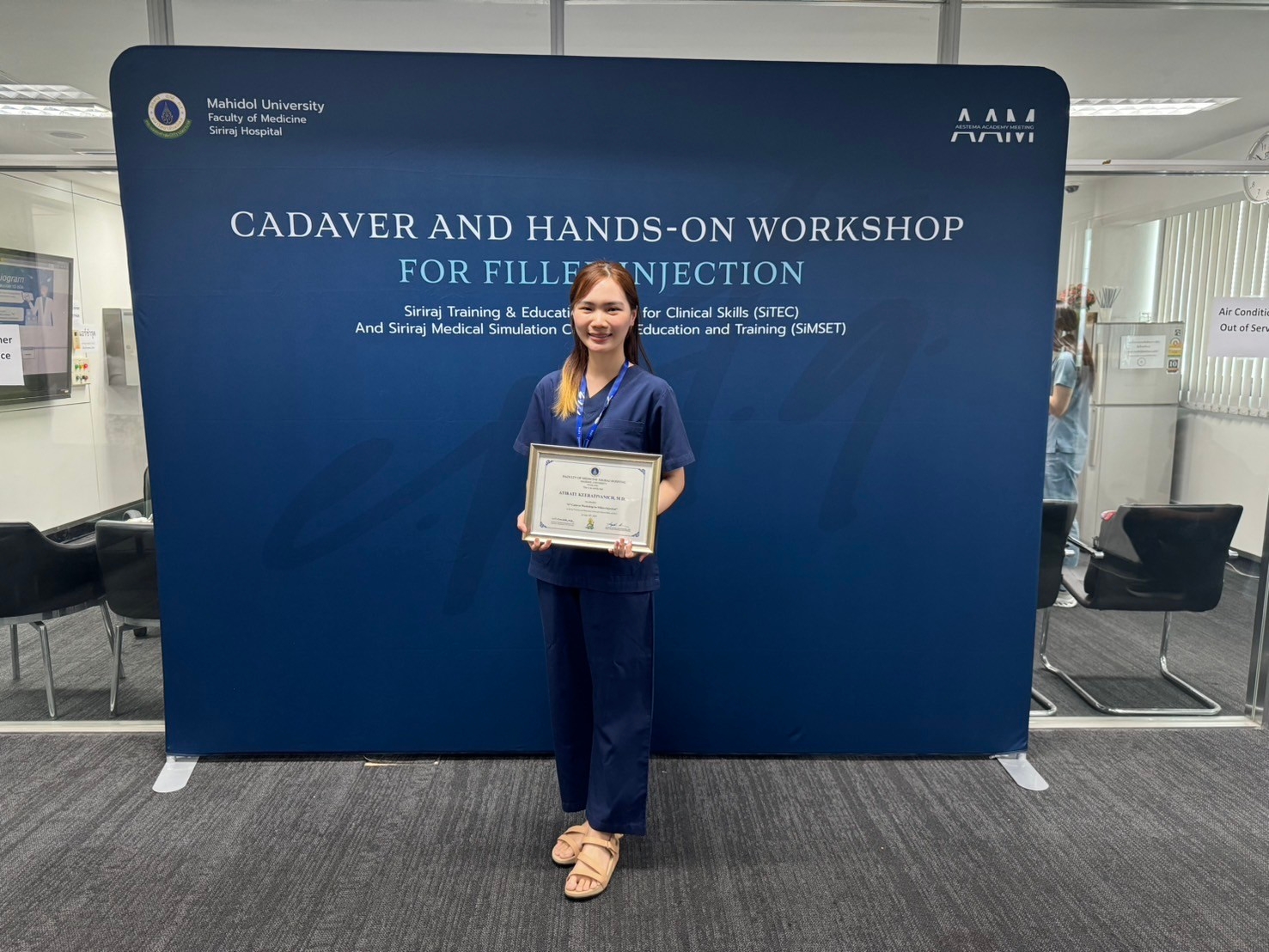 LINE_ALBUM_รูปอบรม คุณหมอเฟิร์น งาน Cadever workshop_240809_16